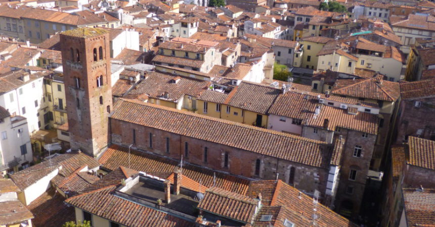 Lucca senza Comics tra panini e incontri Lucca senza Comics tra panini e incontri